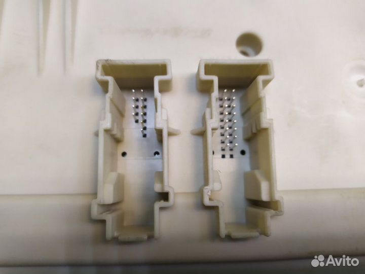 Блок предохранителей Ford Focus 2 2005-2008