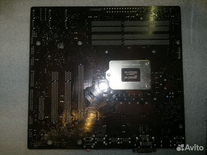 Asus P8B75-M (s. 1155 )