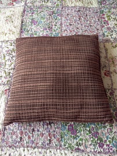 Декоративные подушки