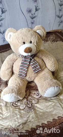 Плюшевый медведь