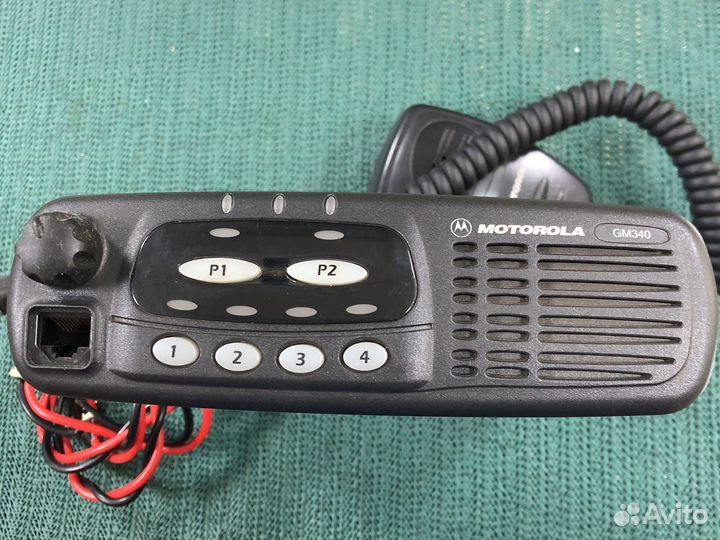 Автомобильная рация motorola GM340