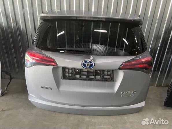 Toyota Rav-4 V40 2013-2019 Крышка дверь багажника