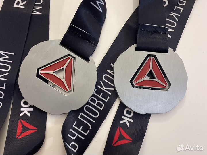 Медали за марафон «Стань человеком»