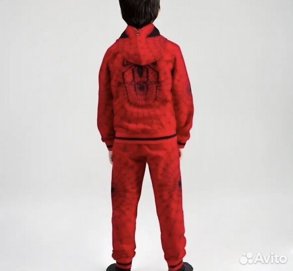 Спортивный костюм человек паук