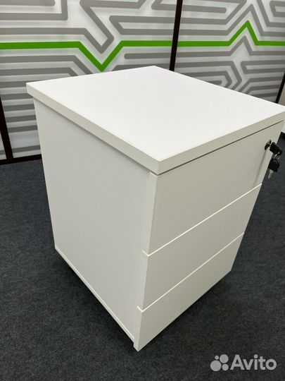 Тумбочка офисная выкатная