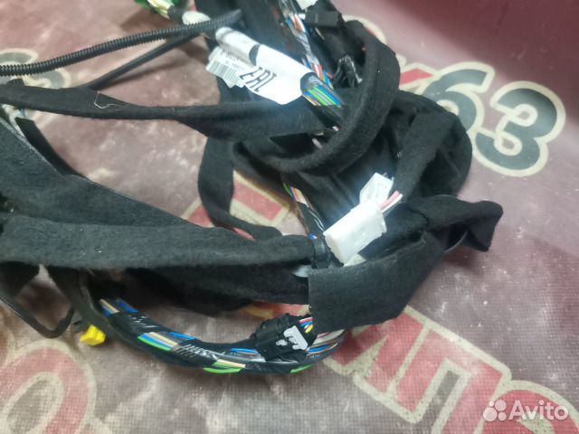 Проводка двери багажника задняя Renault Kaptur