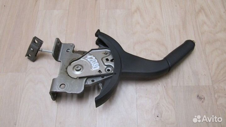 Рычаг стояночного тормоза Mitsubishi Lancer (CX CY