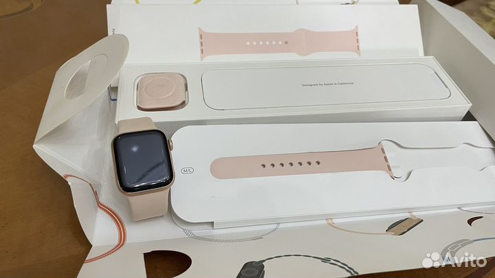 Часы apple watch s4 Оригинал