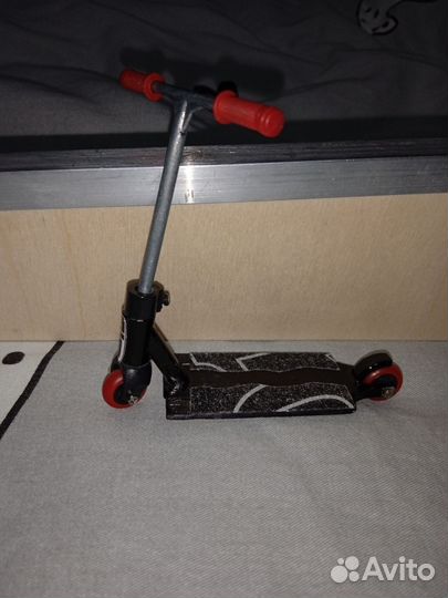 Фингер самокат