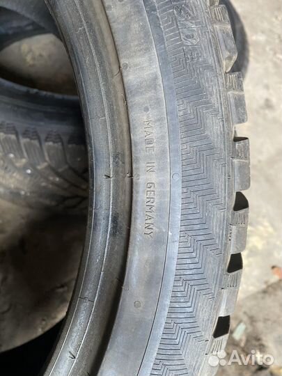 Gislaved Nord Frost 200 245/40 R18