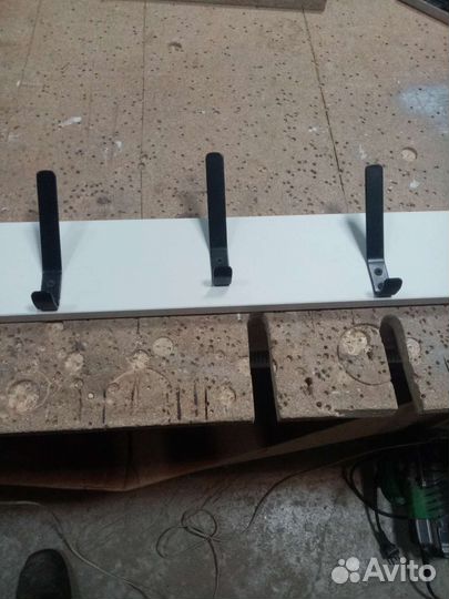 Крючок для одежды