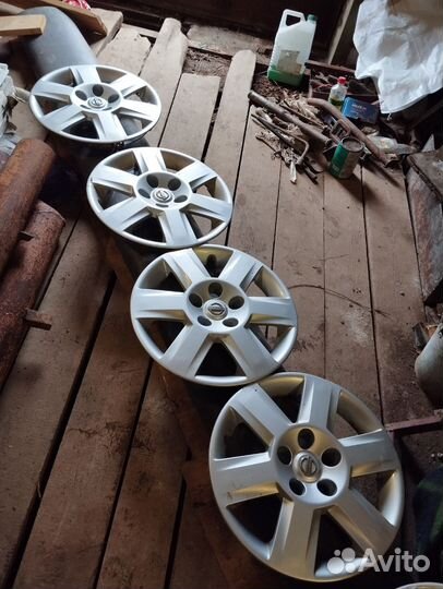 Колпаки на колеса r 16 nissan