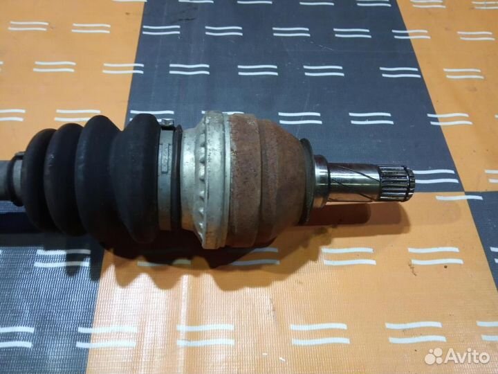 Привод передний правый Опель Мерива B