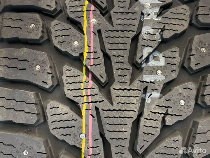 Kumho WinterCraft Ice Wi32 215/65 R16 102T