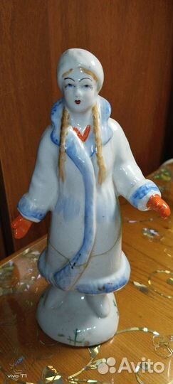 Снегурочка фарфоровая статуэтка СССР