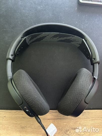 Игровые наушники steelseries arctis nova 1