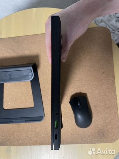 Ультрабук Razer blade stealth 13