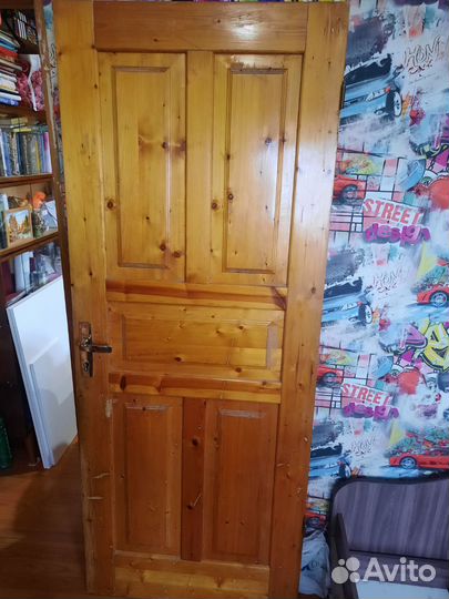 Дверь деревянная бу