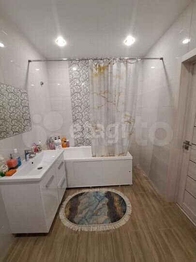 4-к. квартира, 101,8 м², 1/9 эт.