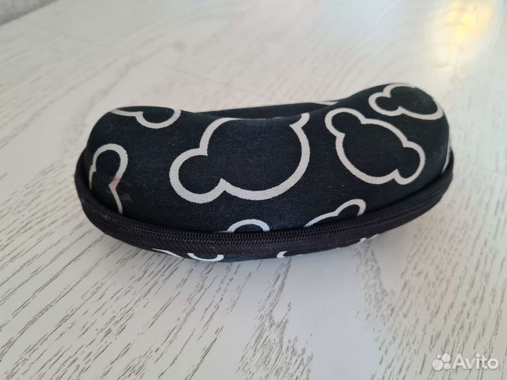 Очечник, футляр для очков