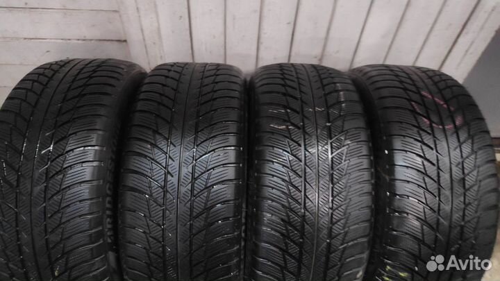 Bridgestone Blizzak LM-001 225/50 R17 98H