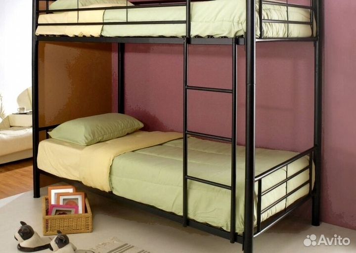 Двухъярусная кровать манеж с высокими бортиками