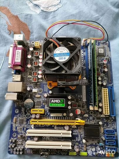 Материнская плата