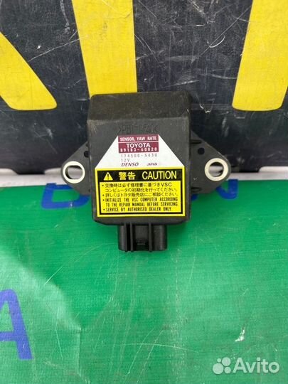 Датчик курсовой устойчивости Toyota 4Runner 4