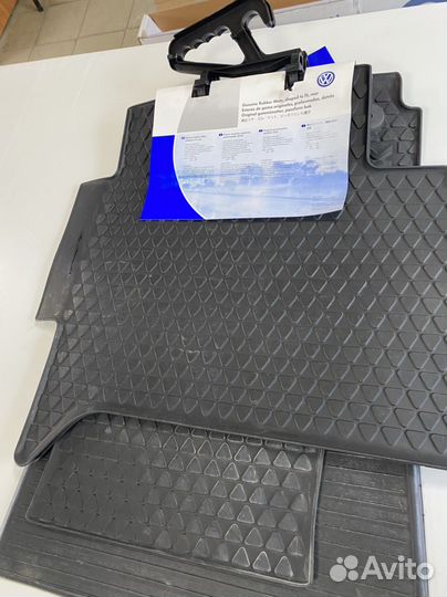 Коврики салона VW Amarok