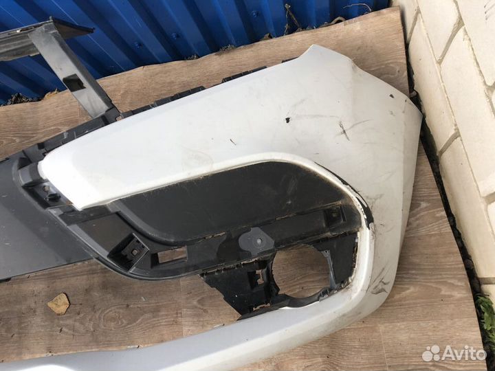 Бампер передний Лада X-RAY