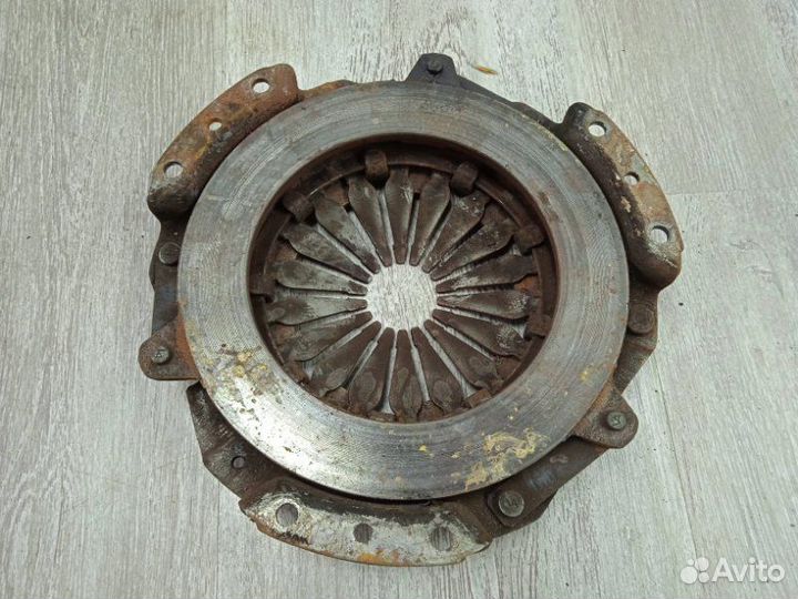 Корзина сцепления Renault Logan 1 2009