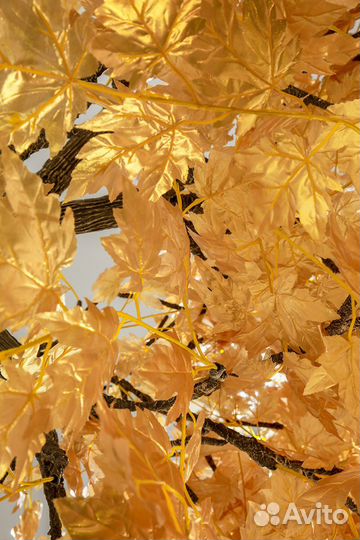 Искусственное дерево 