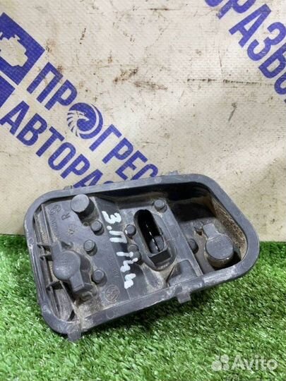 Плата задняя правая Volkswagen Touareg кроссовер