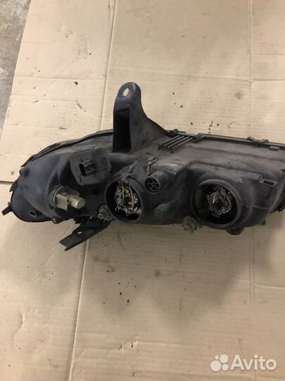 Фара передния правая Opel Omega B (4748)