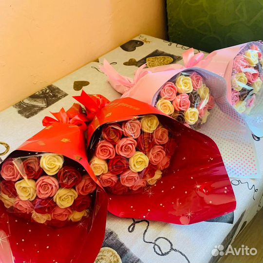 Букет из шоколадных роз