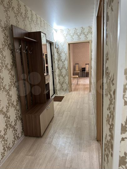 2-к. квартира, 52,1 м², 2/10 эт.