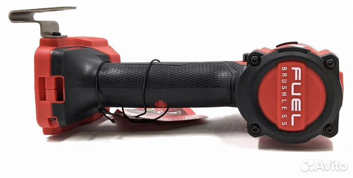 Дрель-шуруповёрт, винтоверт Milwaukee M18 3697-22