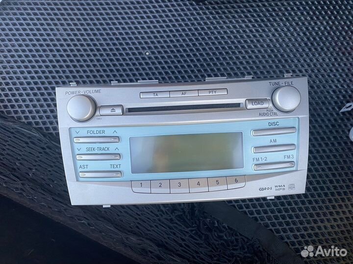 Магнитола на camry 40