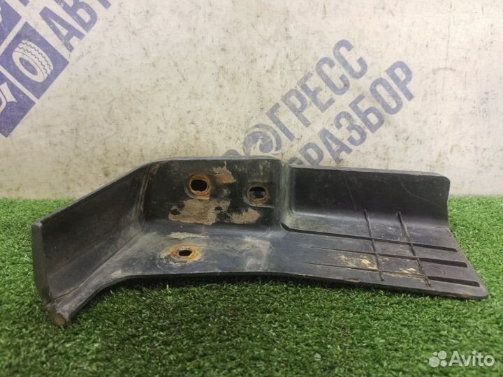 Брызговик передний правый Great Wall Hover H2