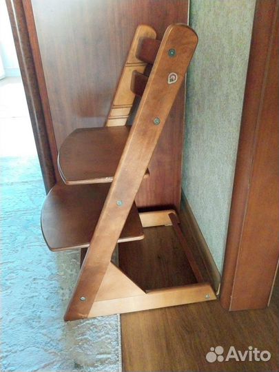 Детский растущий стул