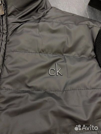 Calvin klein демисезонная