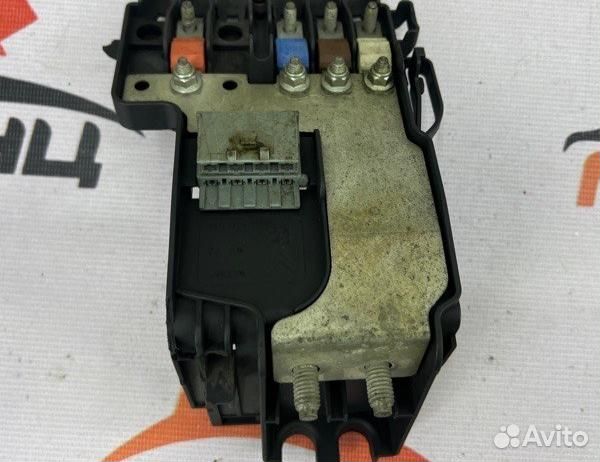 Блок предохранителей Peugeot 308 хэтчбек EP6 2010