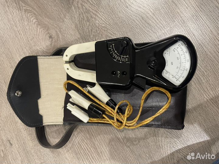 Токоизмерительные клещи 1979 год