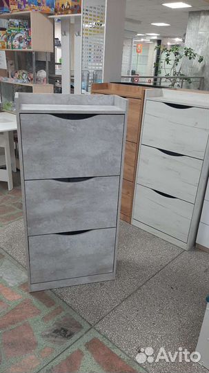 Обувница в прихожую (новая)