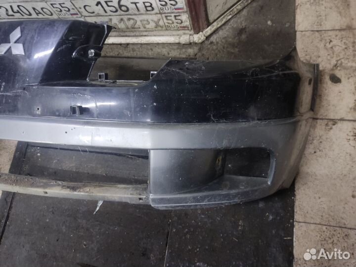 Передний бампер Митсубиси оутлендер