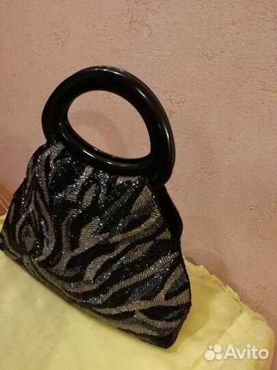 Сумочка из бисера