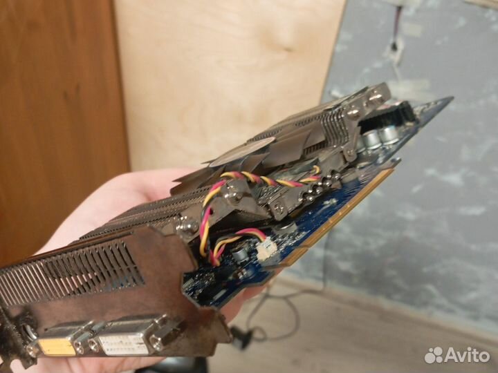 Видеокарта GTS250 512MB