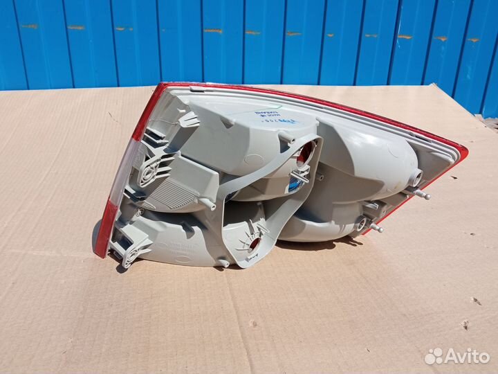 Фонарь задний левый Skoda Octavia A7