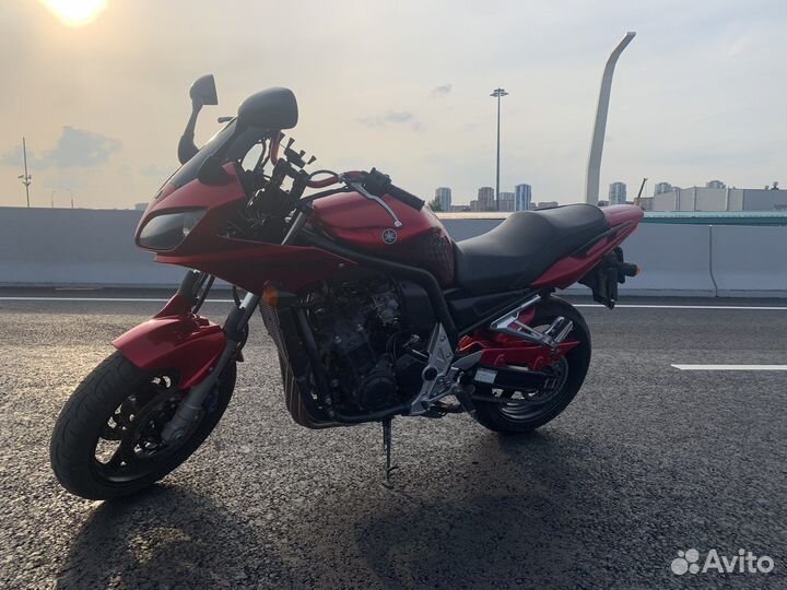 Yamaha fzs 1000 fazer