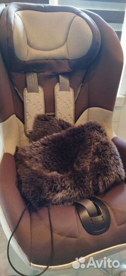 Автомобильное детское кресло от 8-18кг
